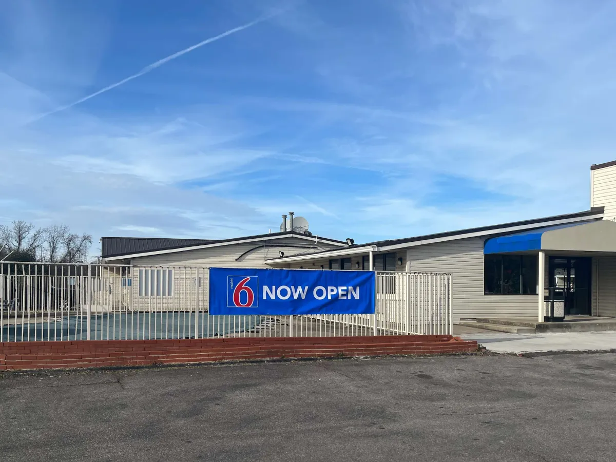 Image of Motel 6 Cross Lanes, WV Goff Mountain Rd