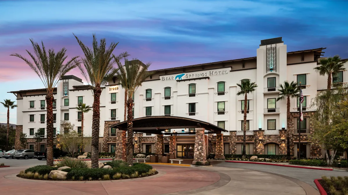 Image of Bear Springs Hotel
