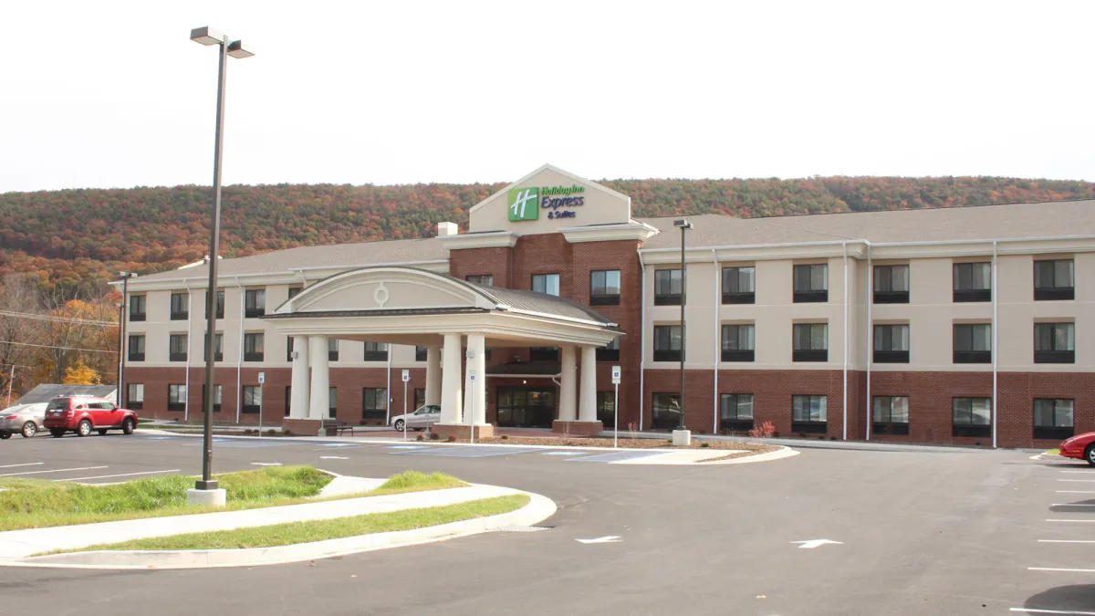 Image of Holiday Inn Express & Suites Cumberland - La Vale by IHG