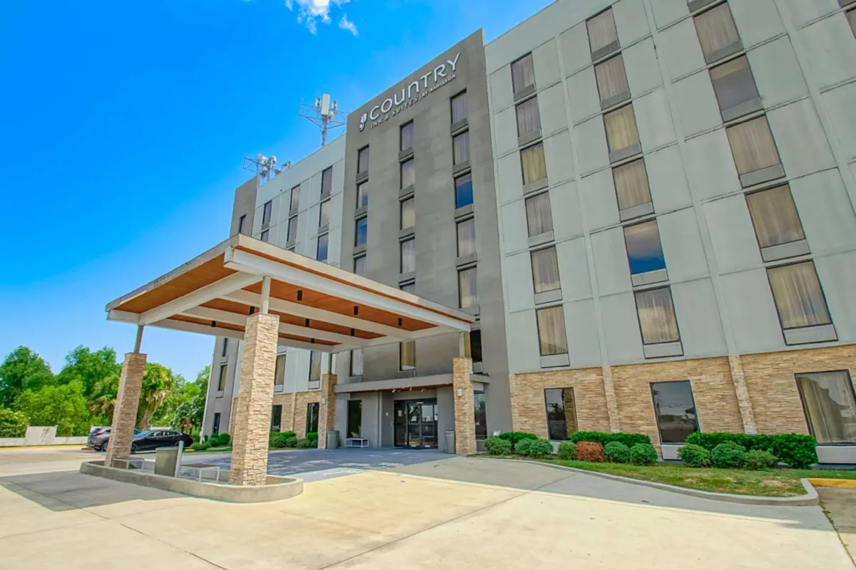Image of Country Inn & Suites by Radisson, New Orleans I-10 East, LA
