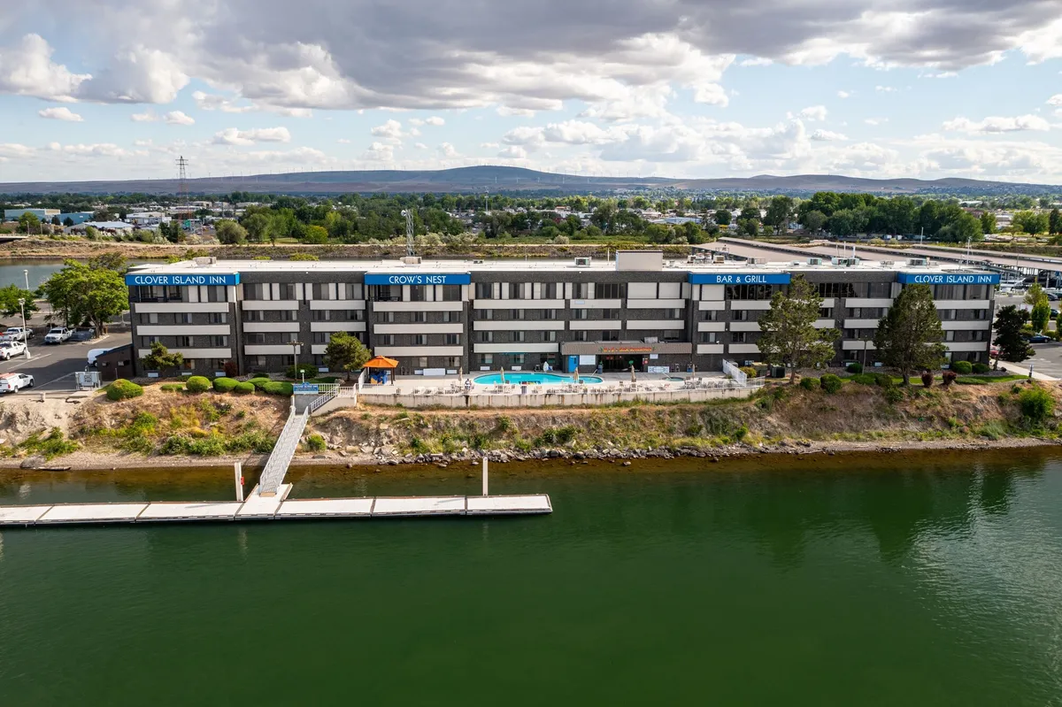 Image of Clover Island Inn