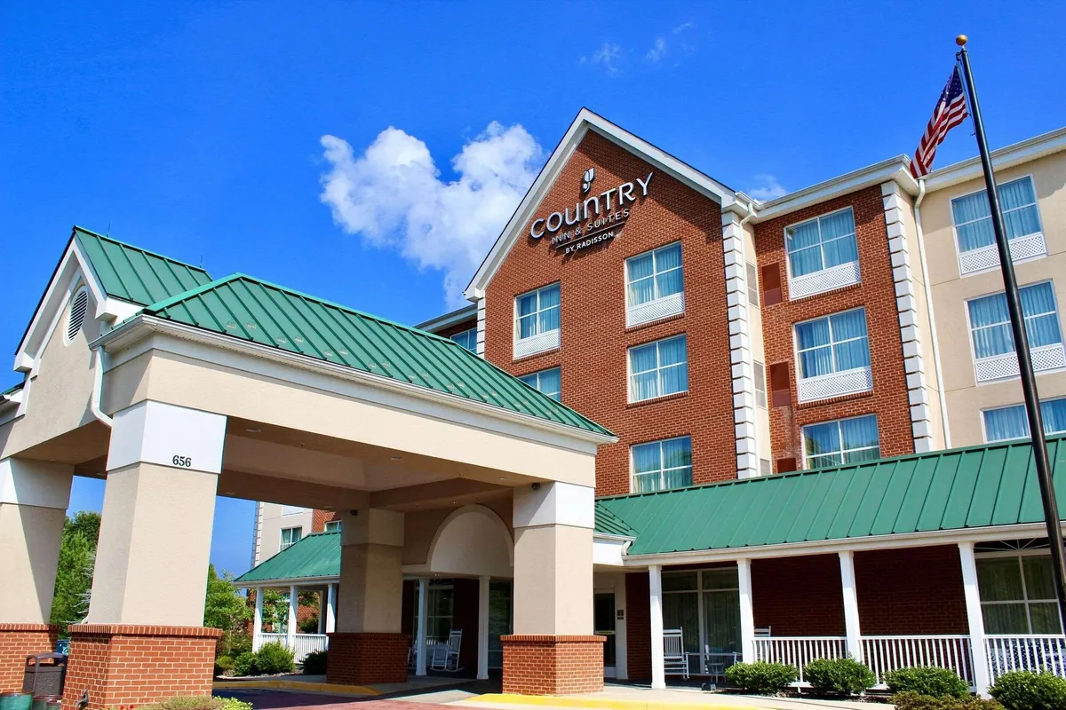 Image of Country Inn & Suites by Radisson, Fredericksburg, VA