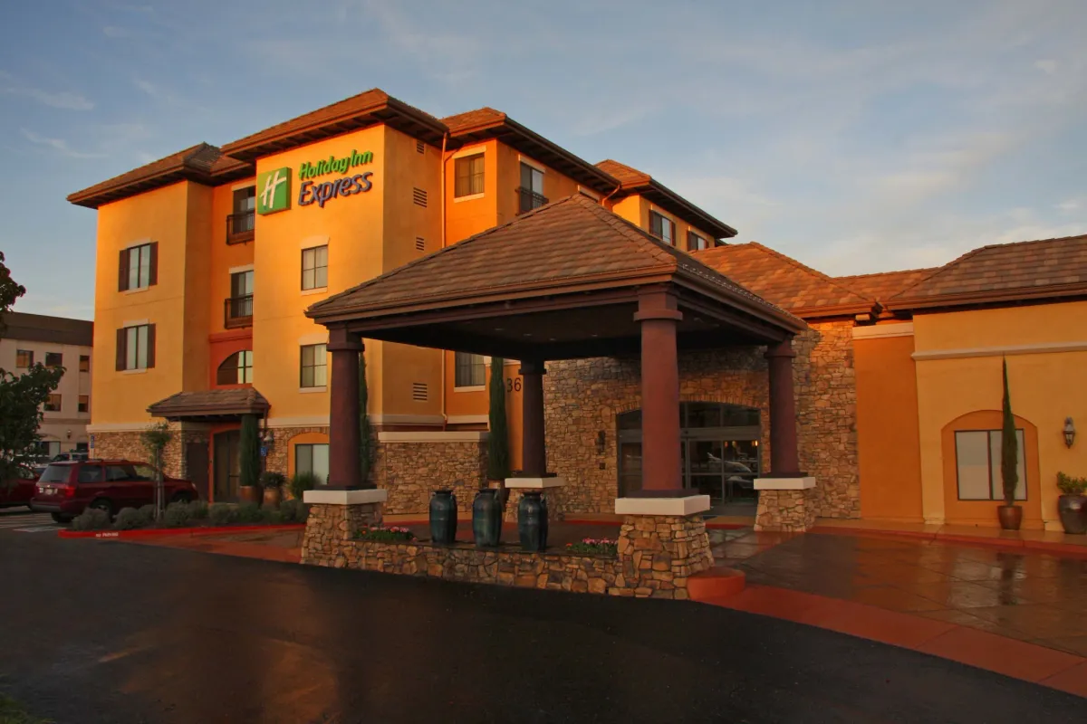 Image of Holiday Inn Express Hotel & Suites El Dorado Hills by IHG