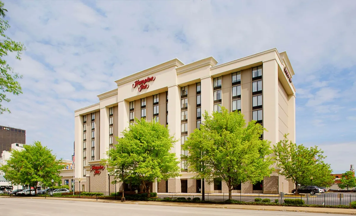 Image of Hampton Inn Louisville Downtown