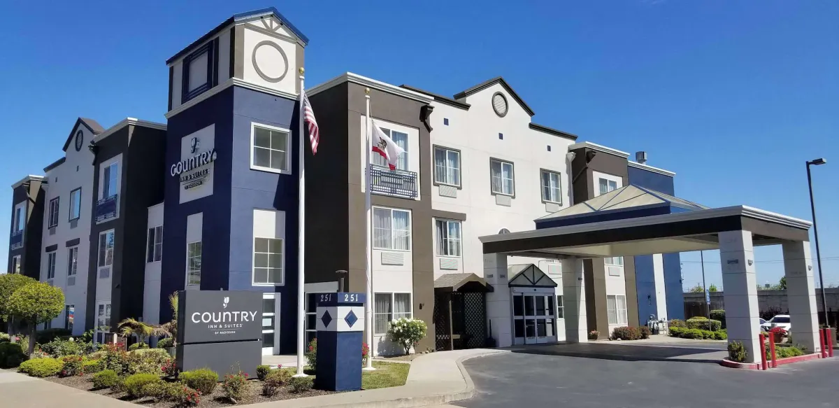 Image of Country Inn & Suites by Radisson, San Carlos, CA