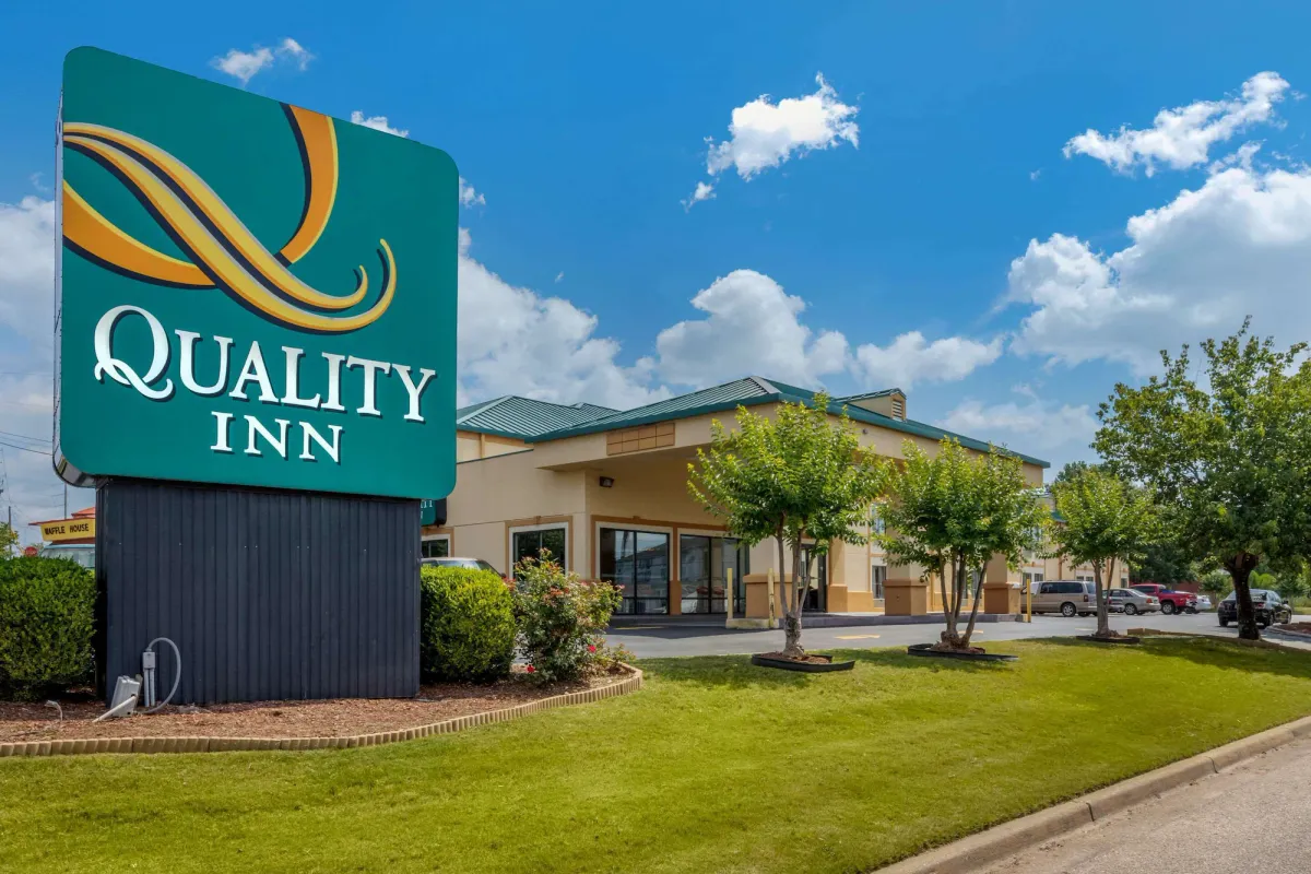 Image of Quality Inn Auburn Campus Area I-85