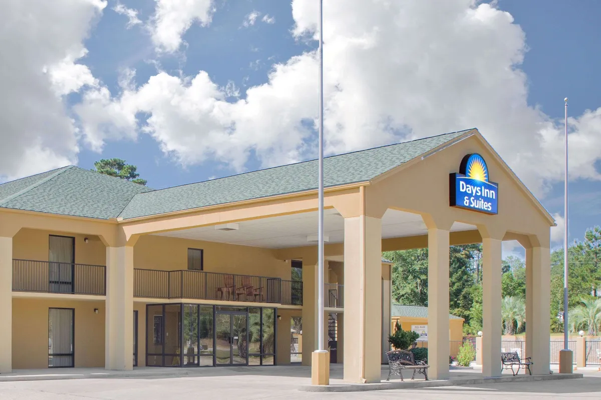 Image of Days Inn by Wyndham Andalusia