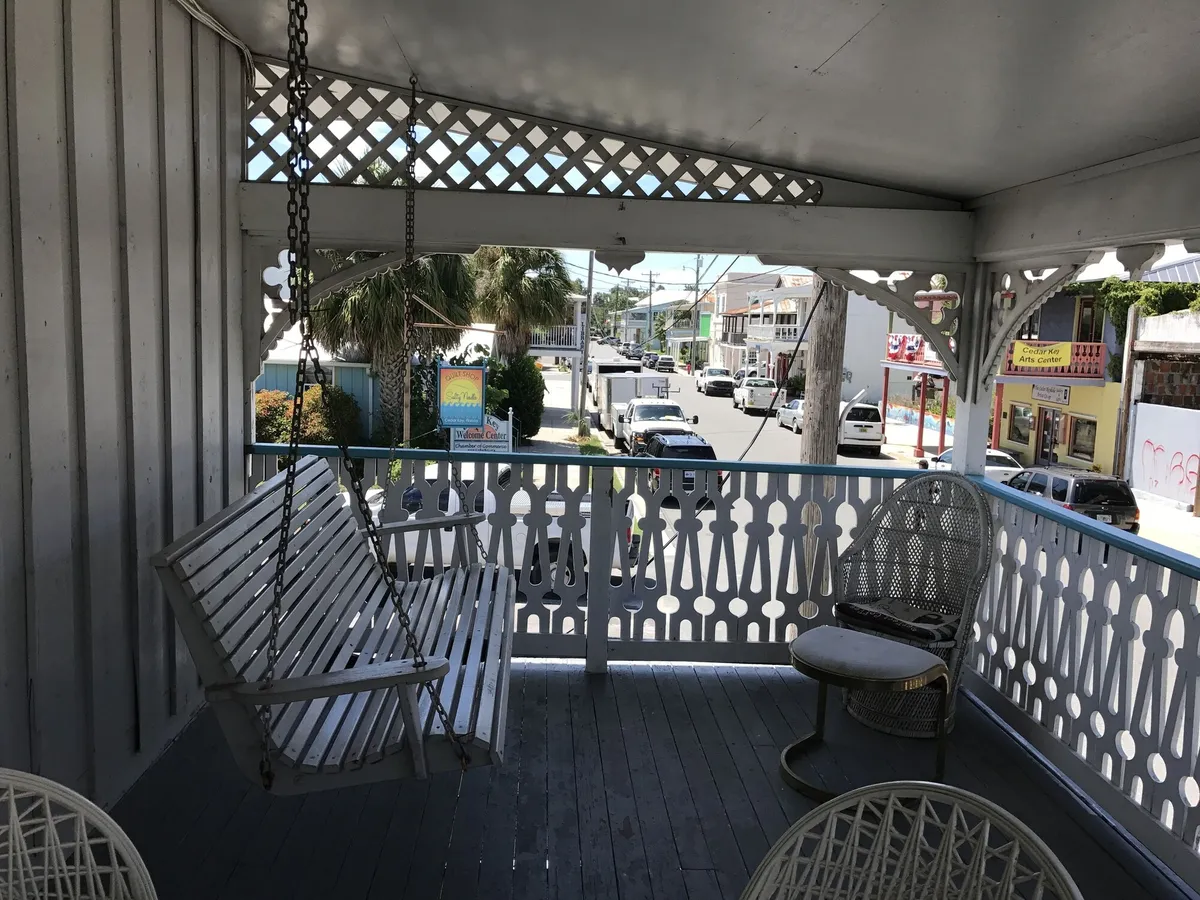 Image of Cedar Inn