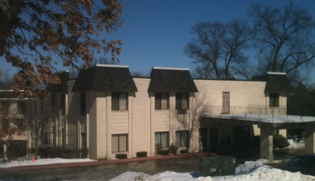 Image of Chateau Royale Inn