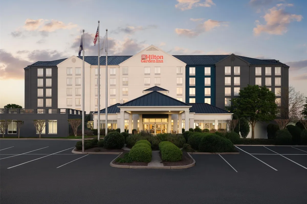 Image of Hilton Garden Inn Richmond South/Southpark