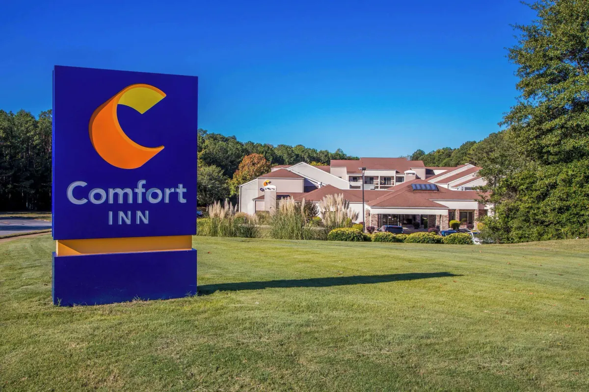Image of Comfort Inn Roswell-Dunwoody