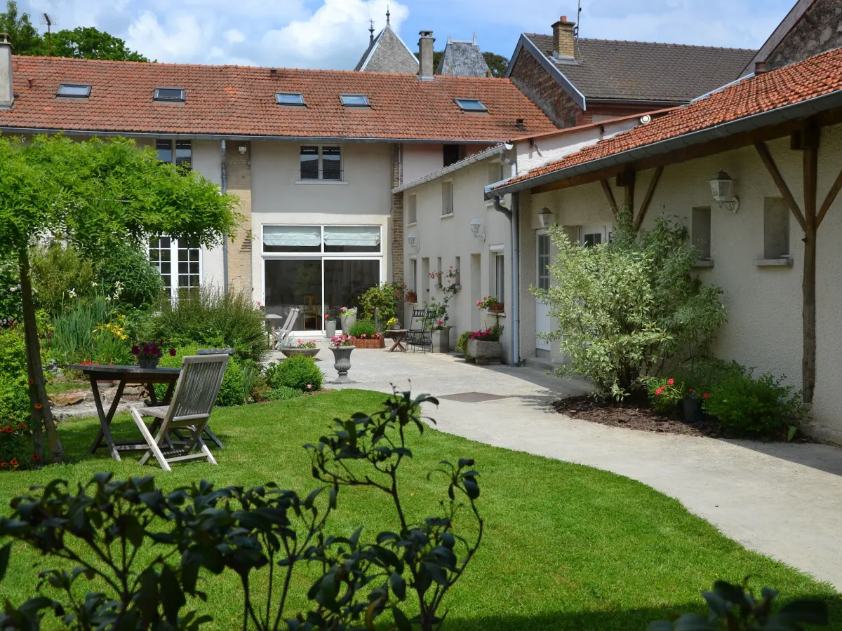 Image of Les Célestines