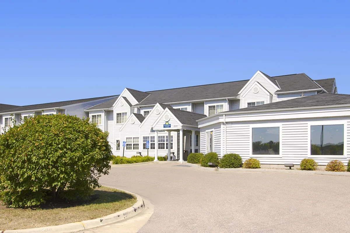 Image of Days Inn by Wyndham Faribault