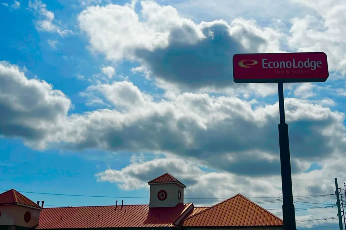 Image of econo lodge