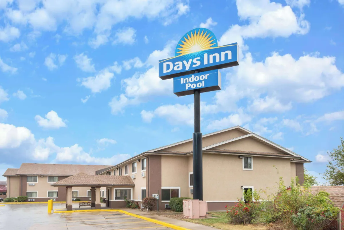 Image of Days Inn by Wyndham Topeka
