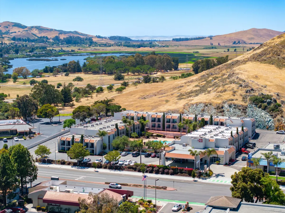 Image of Best Western Plus Royal Oak Hotel