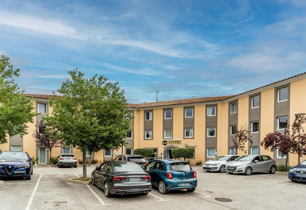 Image of B&B HOTEL Aix-en-Provence Le Tholonet