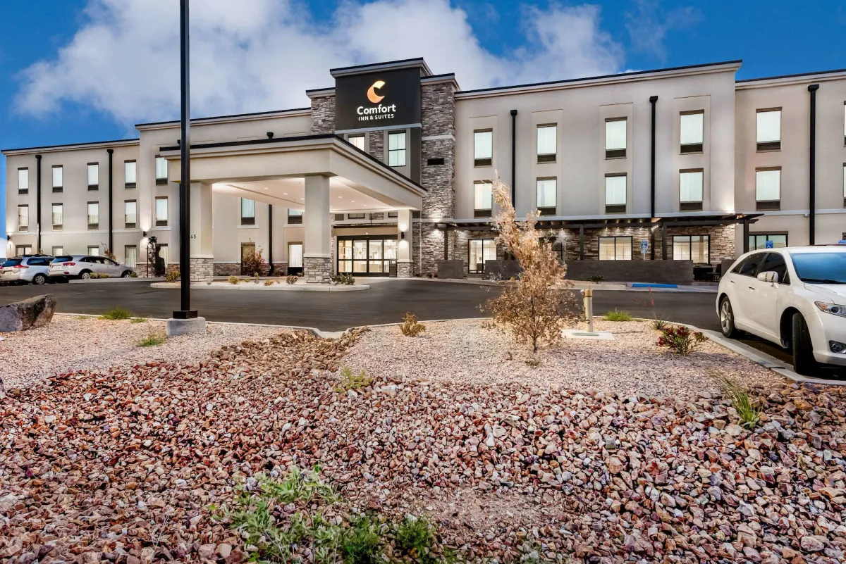 Image of Comfort Inn & Suites Zion Park Area