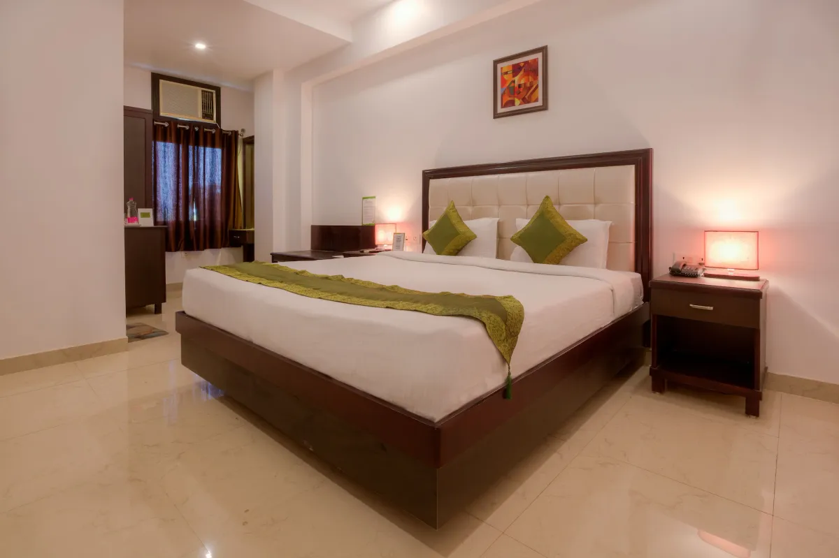 Image of Treebo Shivam Inn Near Singapore Mall