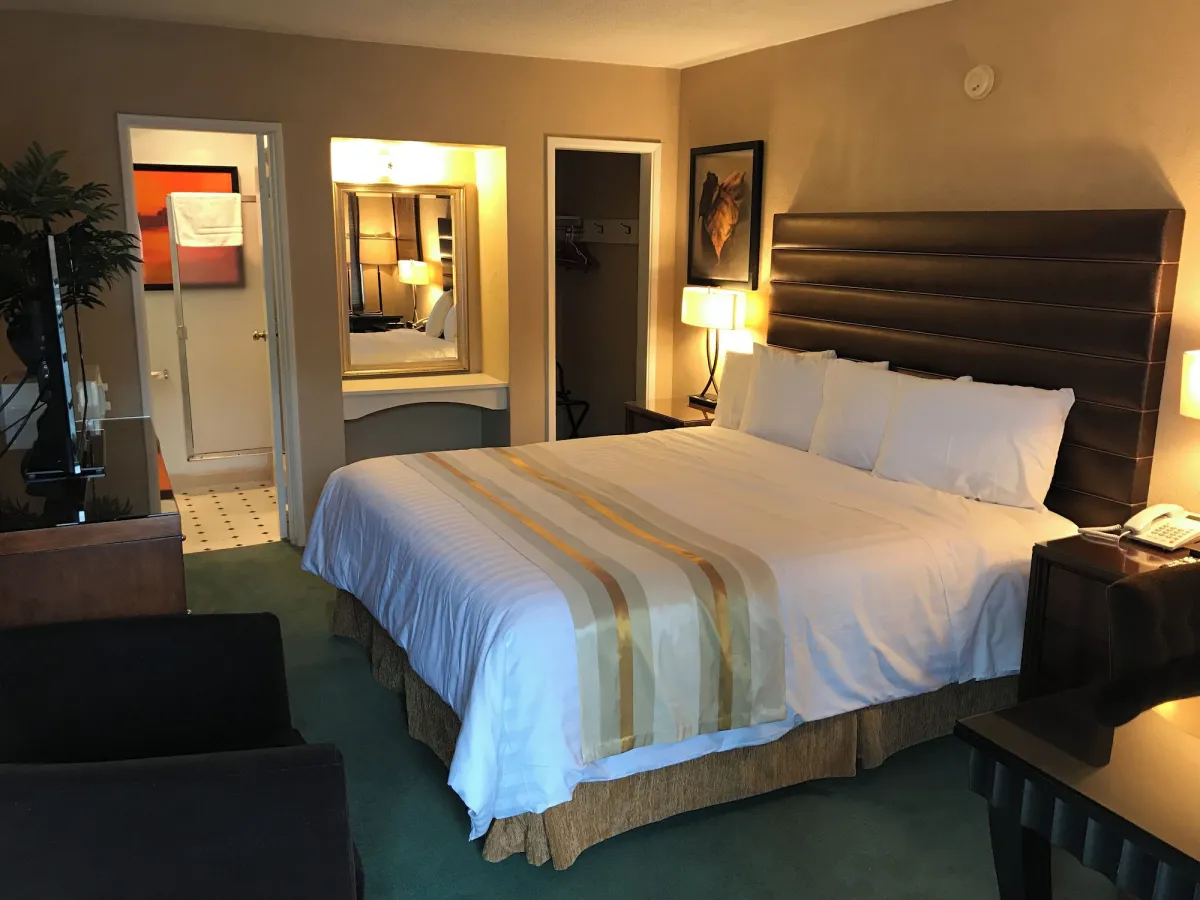 Image of Discovery Inn