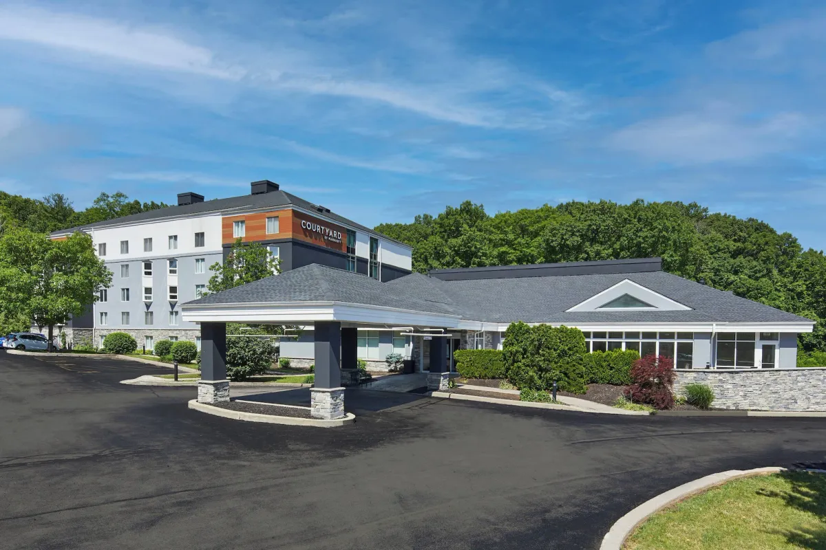 Image of Courtyard Rochester East / Penfield