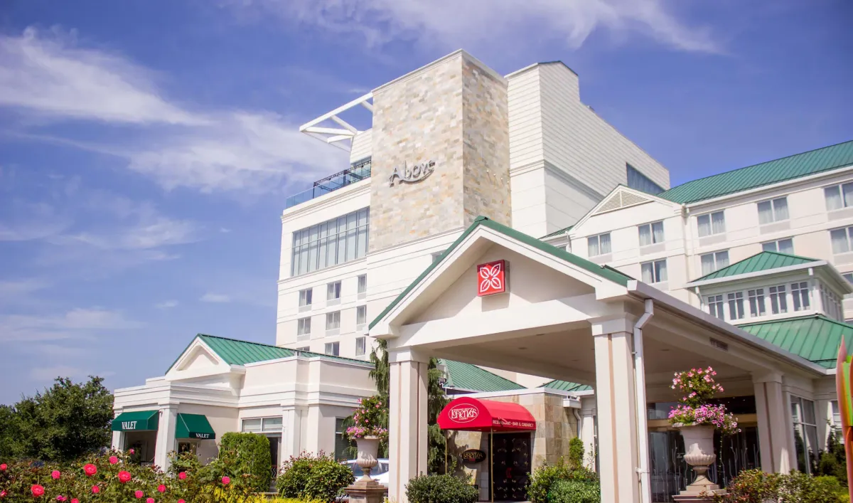 Image of Hilton Garden Inn New York / Staten Island