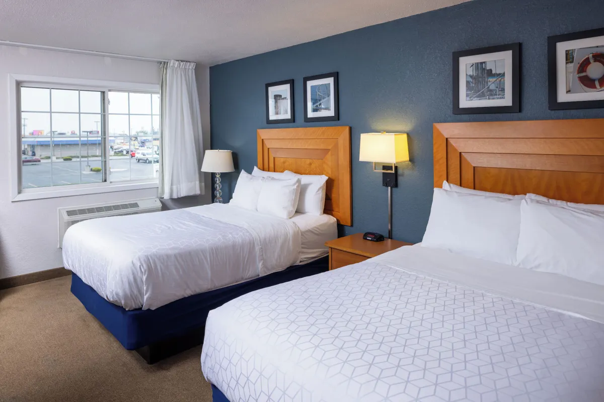 Image of Harbor Town Inn