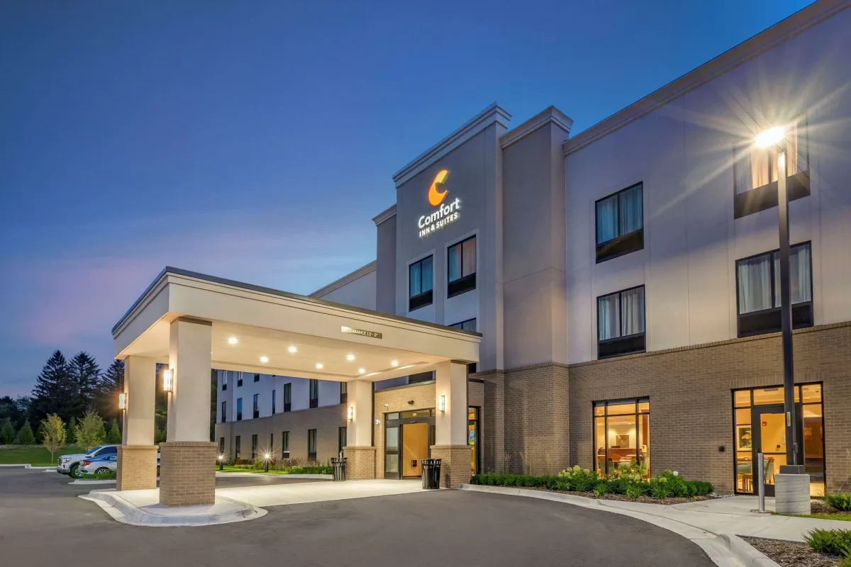Image of Comfort Inn & Suites