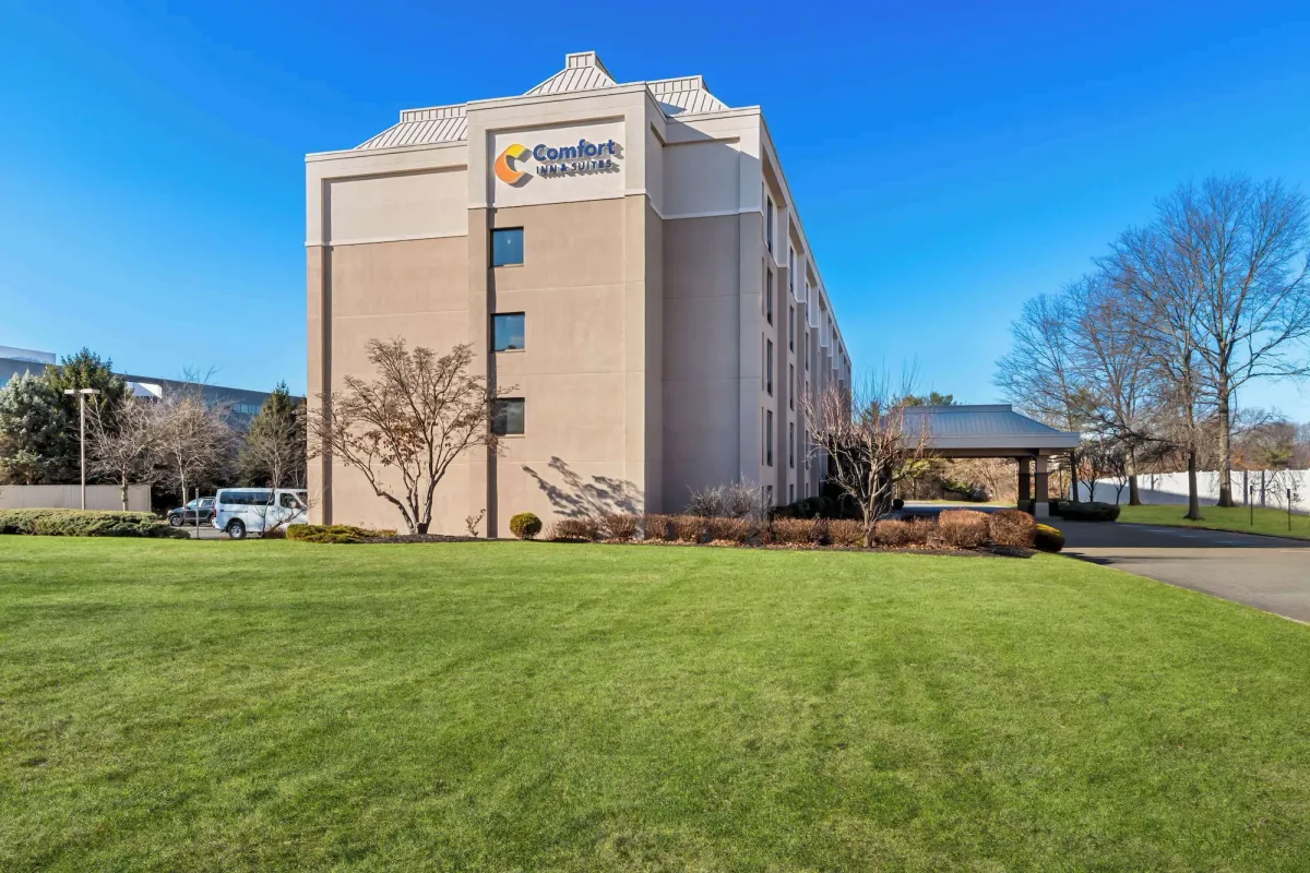 Image of Comfort Inn & Suites Somerset - New Brunswick