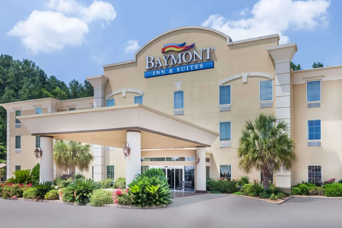 Image of Baymont by Wyndham Henderson