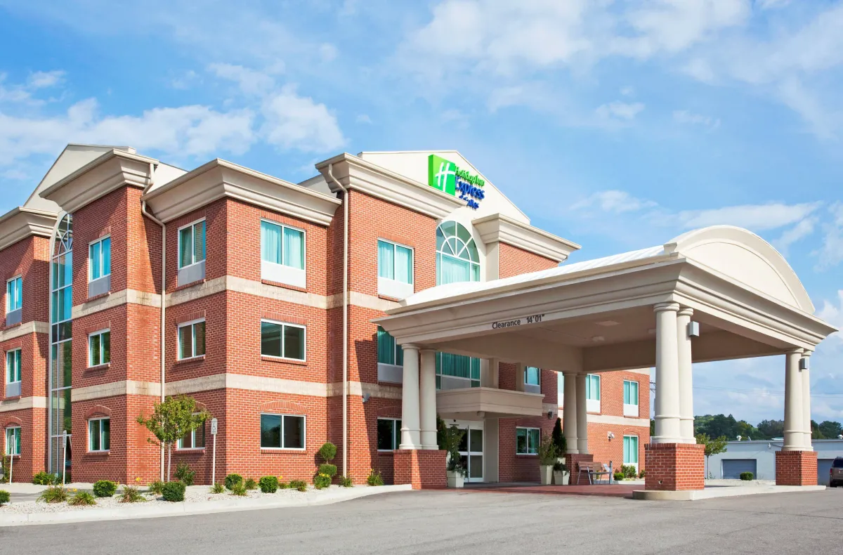 Image of Holiday Inn Express Hotel & Suites Cincinnati Southeast Newport by IHG