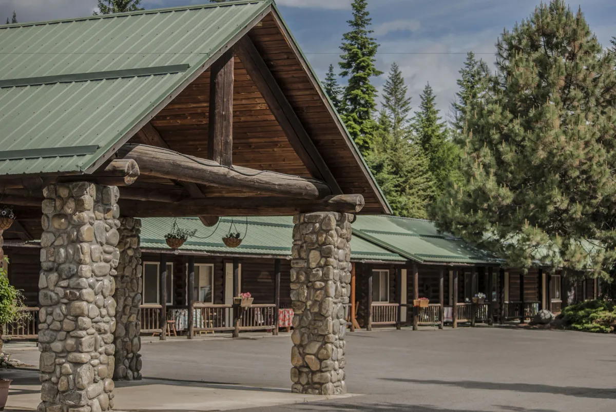 Image of Log Inn Bonners Ferry