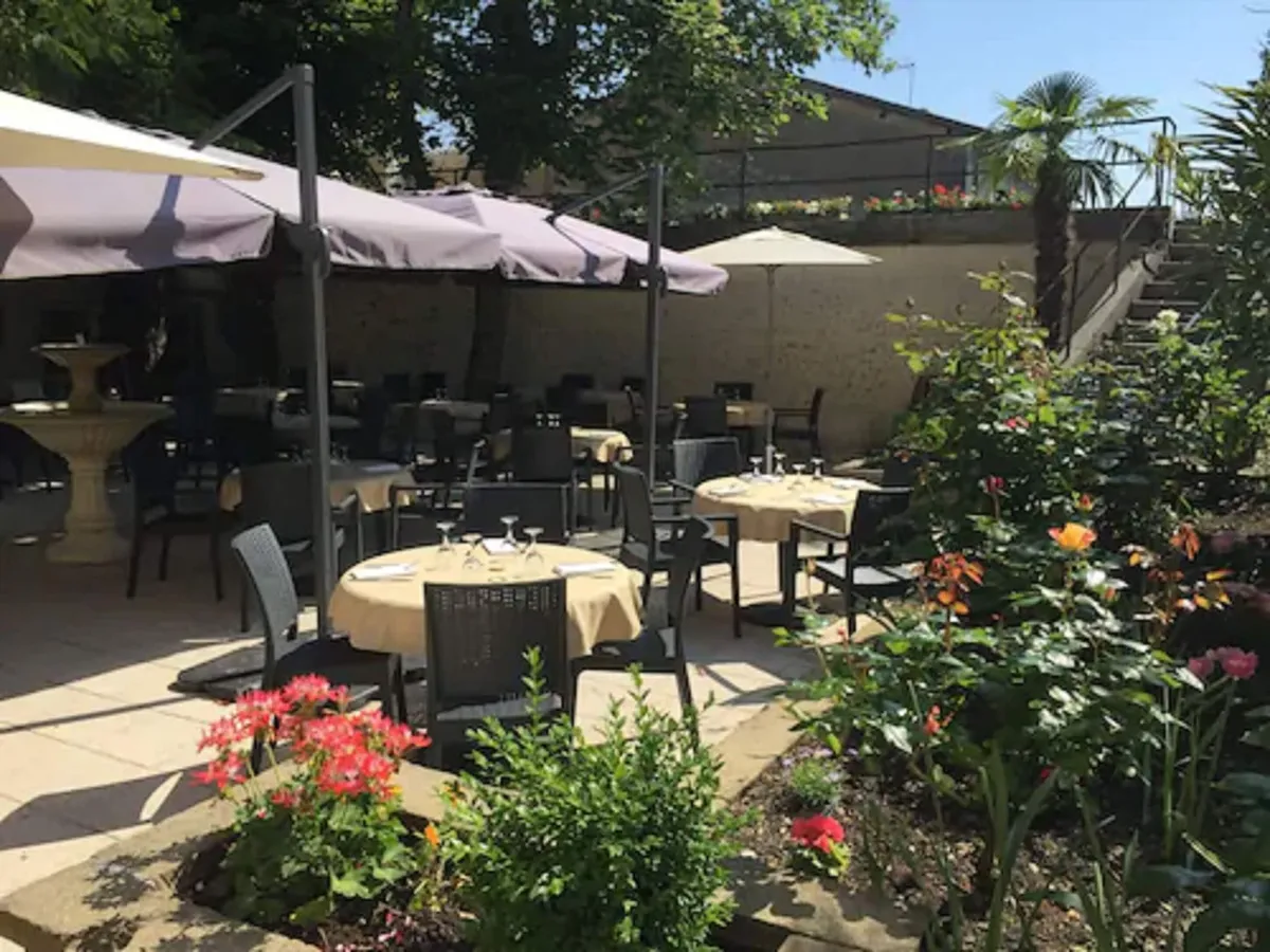 Image of Hôtel Restaurant La Boule d'Or