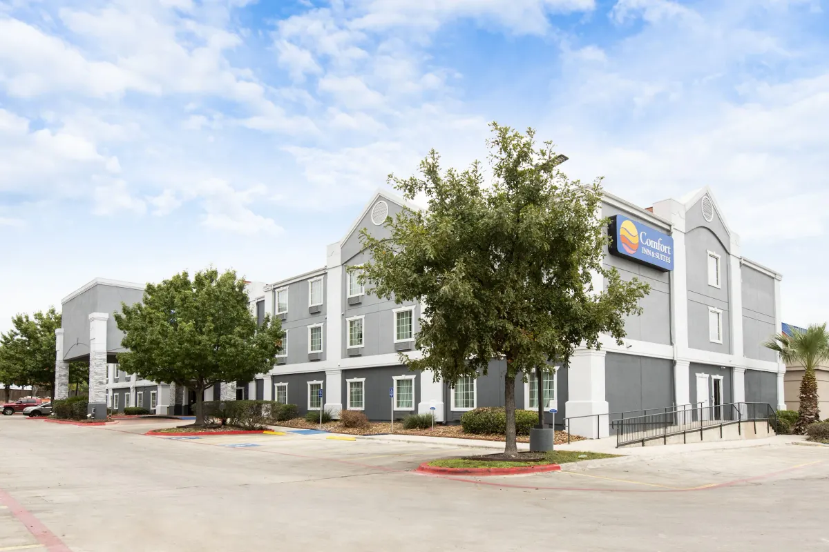 Image of Comfort Inn & Suites Near Medical Center