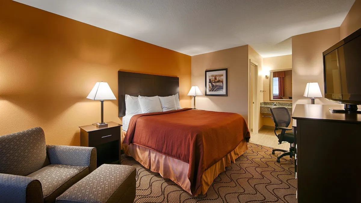 Image of Best Western Lake Conroe Inn