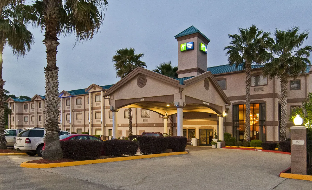 Image of Holiday Inn Express Hotel and Suites Lake Charles by IHG