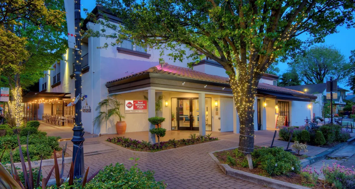 Image of Best Western Plus Palm Court Hotel