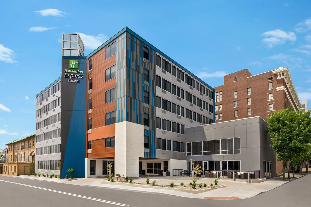 Image of Holiday Inn Express & Suites Evansville Downtown by IHG
