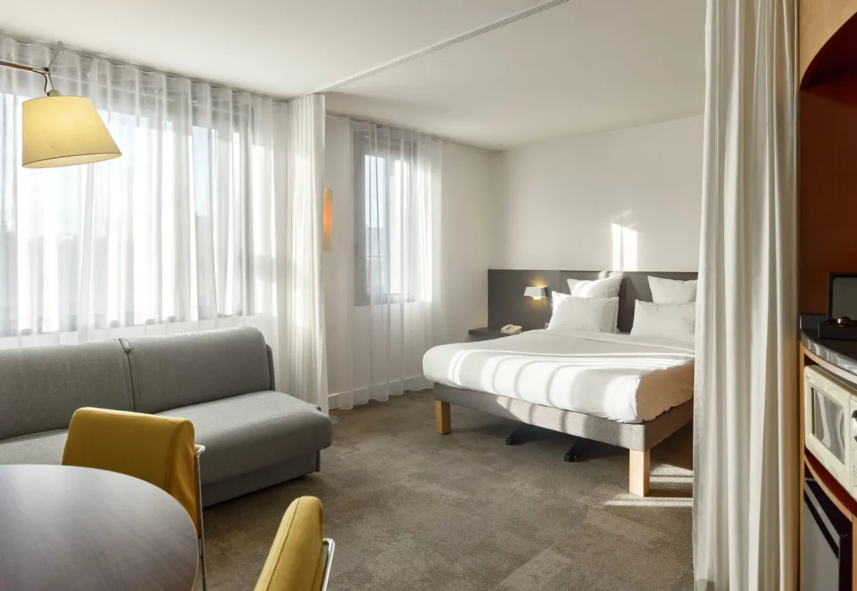 Image of Novotel Suites Paris Nord 18eme