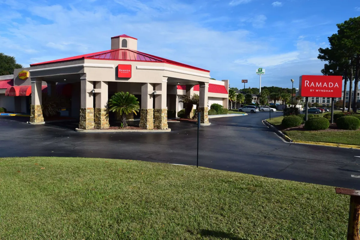 Image of Ramada by Wyndham Savannah Gateway