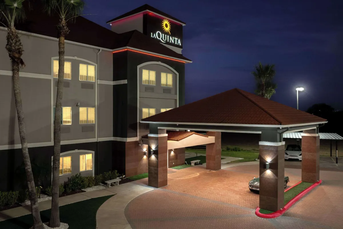 Image of La Quinta Inn Suites by Wyndham Raymondville Harlingen