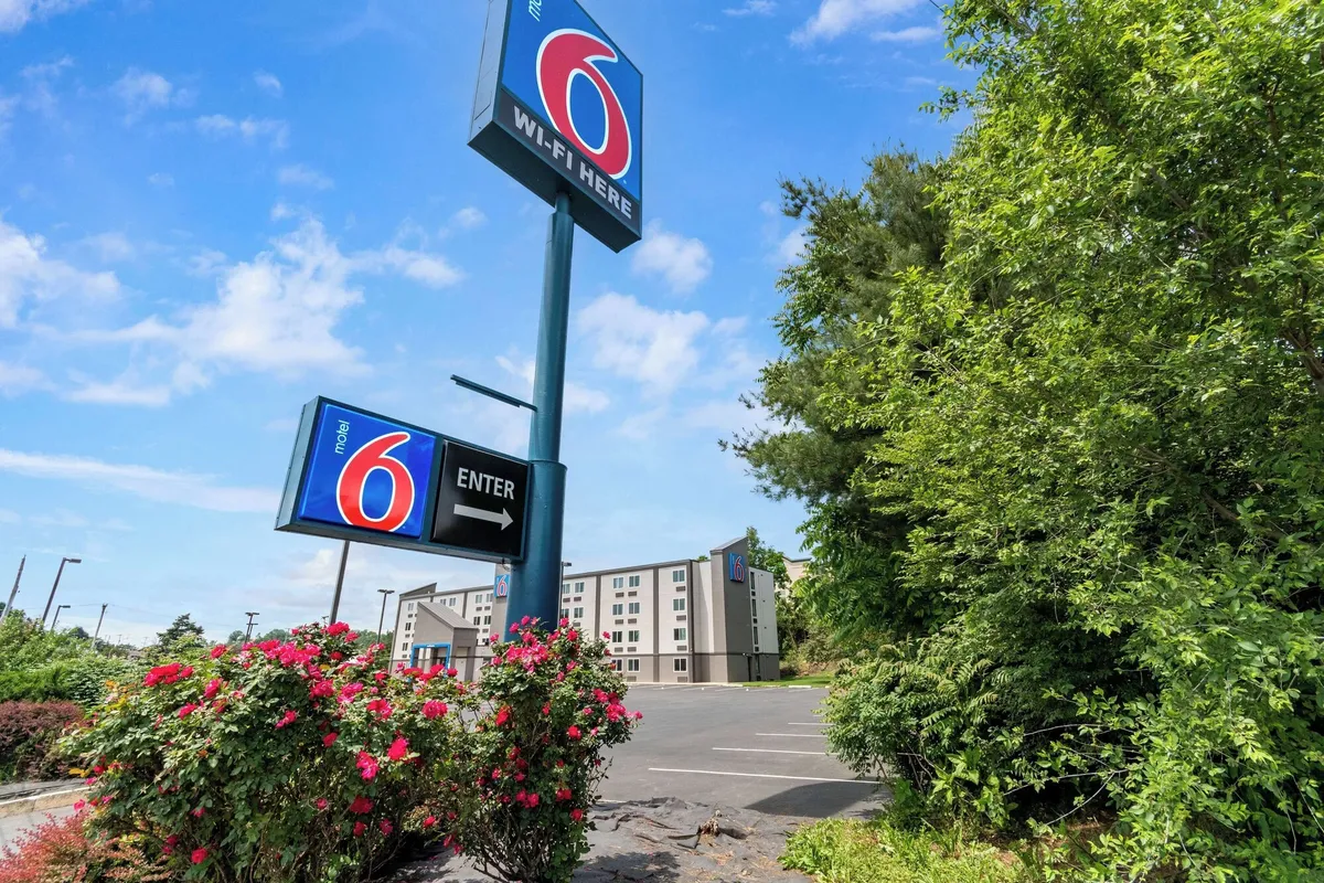 Image of Motel 6-York, PA - North
