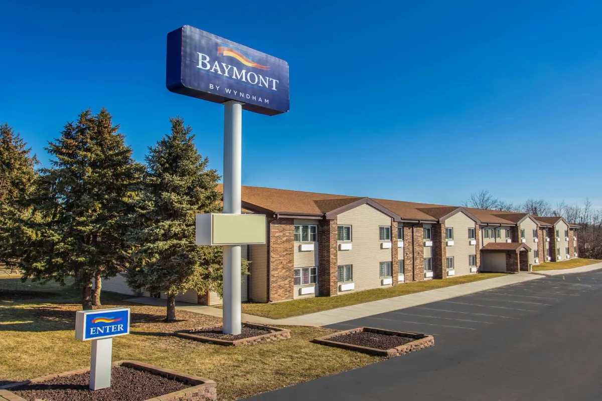 Image of Baymont by Wyndham Joliet