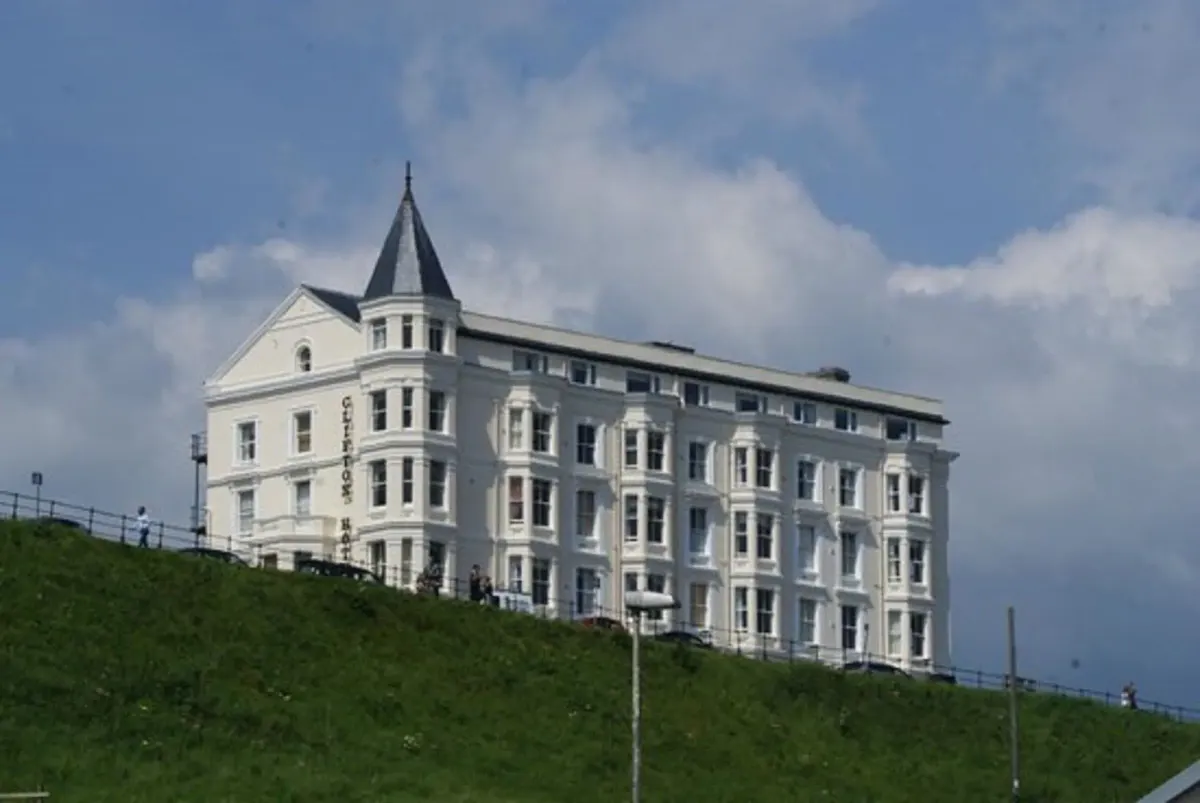 Image of Clifton Hotel