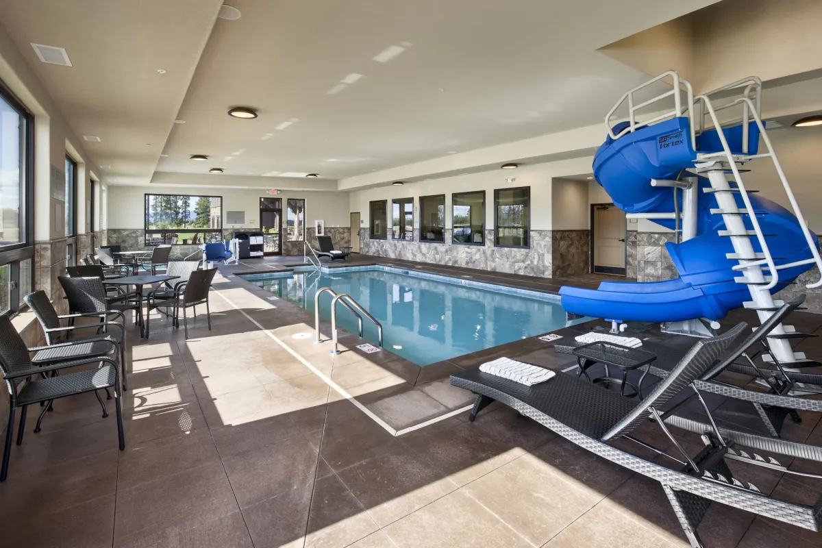 Image of Glacier International Lodge