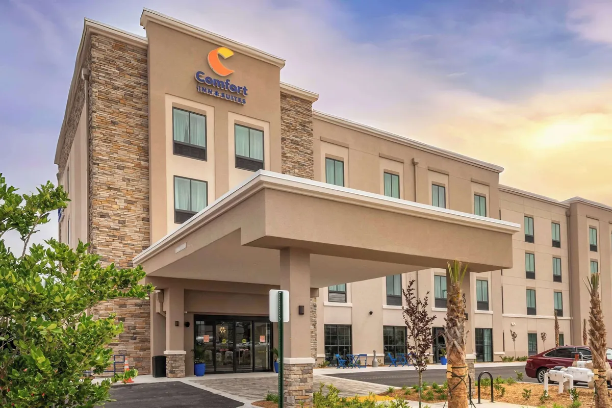 Image of Comfort Inn & Suites Jacksonville - Orange Park Near Naval Air Station