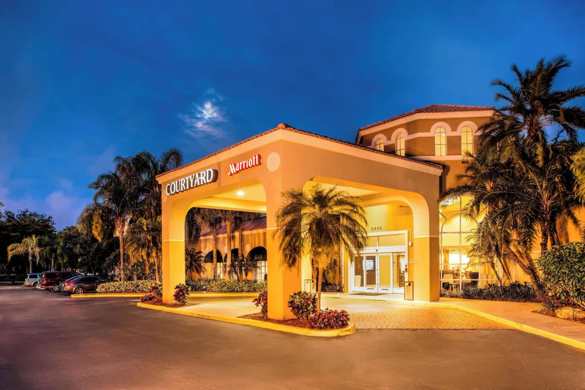 Image of Courtyard by Marriott Fort Lauderdale North/Cypress Creek
