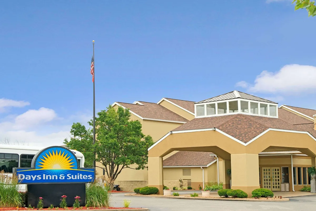 Image of Days Inn by Wyndham St. Louis/Westport MO
