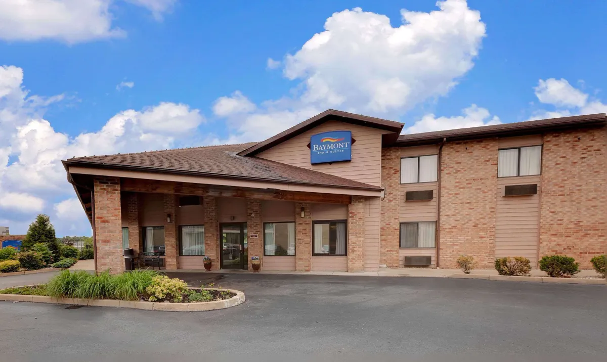 Image of Baymont by Wyndham Battle Creek Downtown