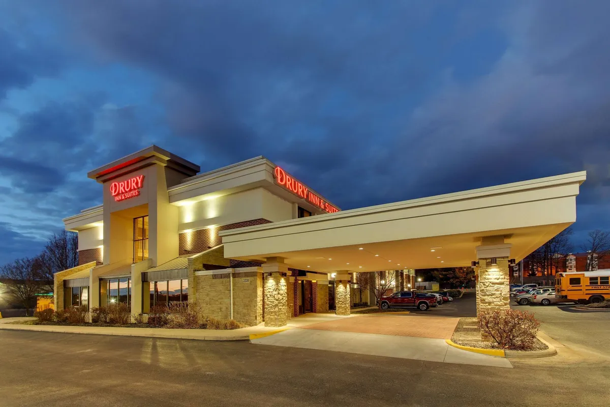 Image of Drury Inn & Suites Poplar Bluff